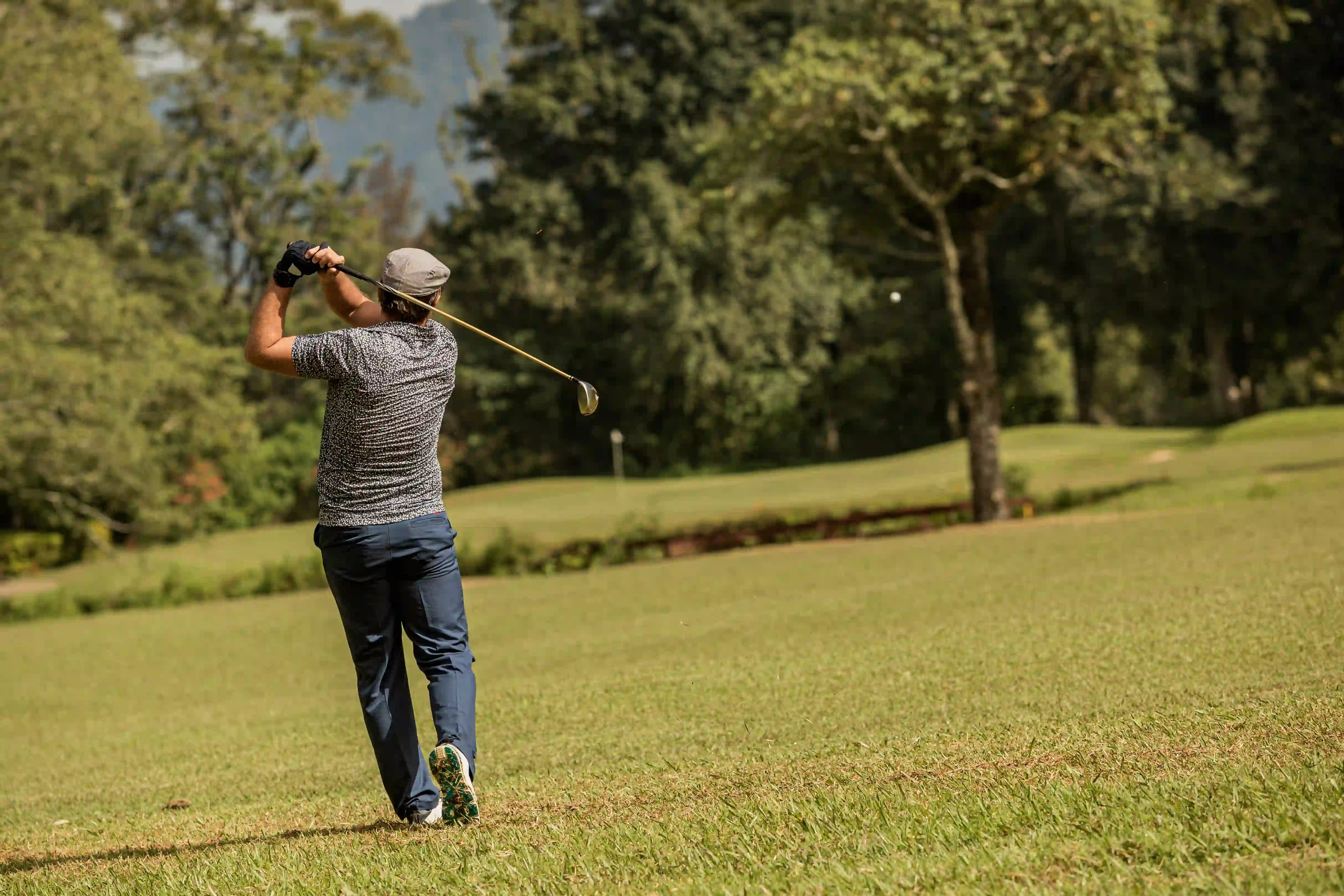 How Slope Affects Golf Distance: Uphill vs Downhill Shots Explained